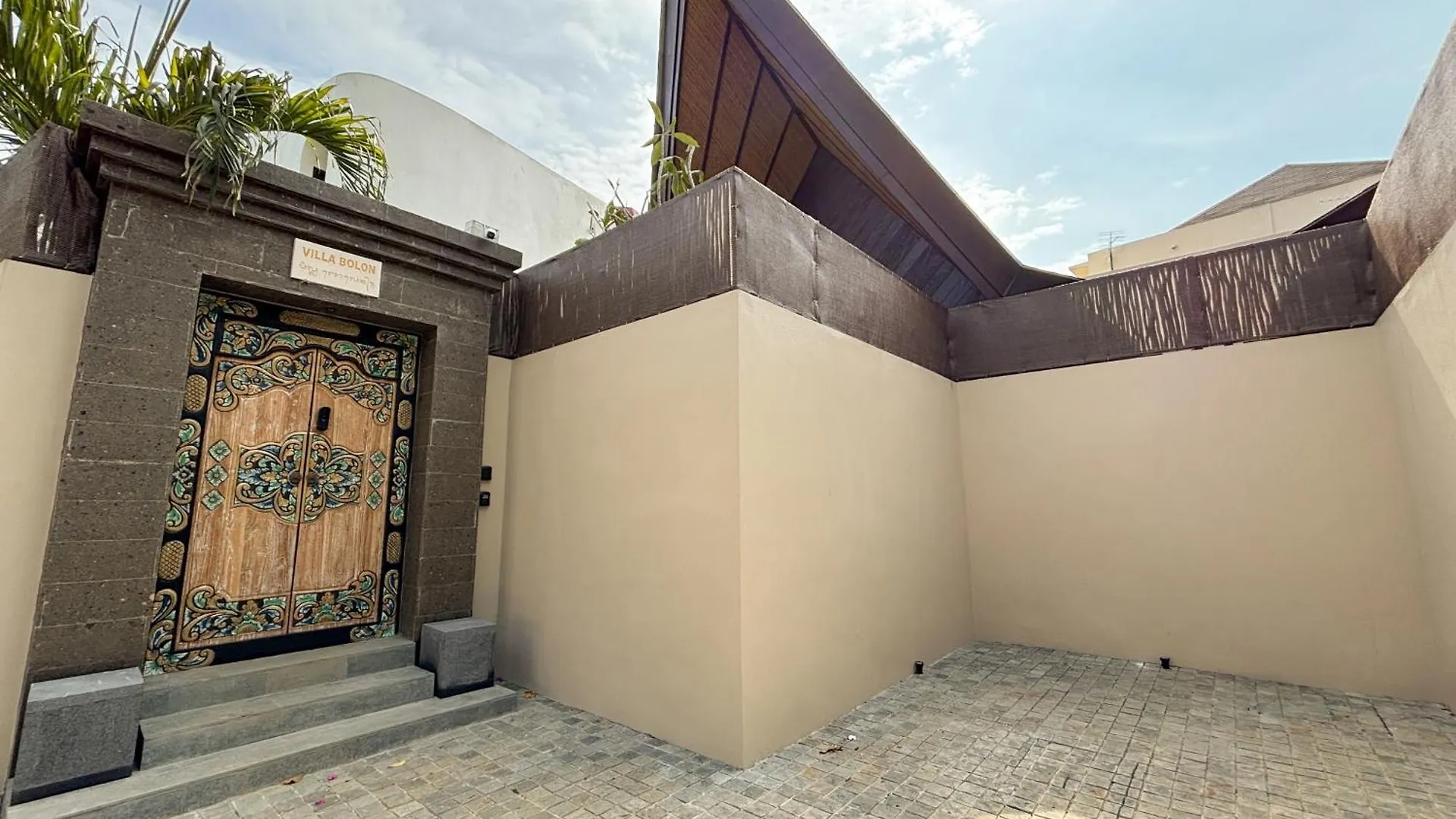 Villa Bolon Kuta Lombok