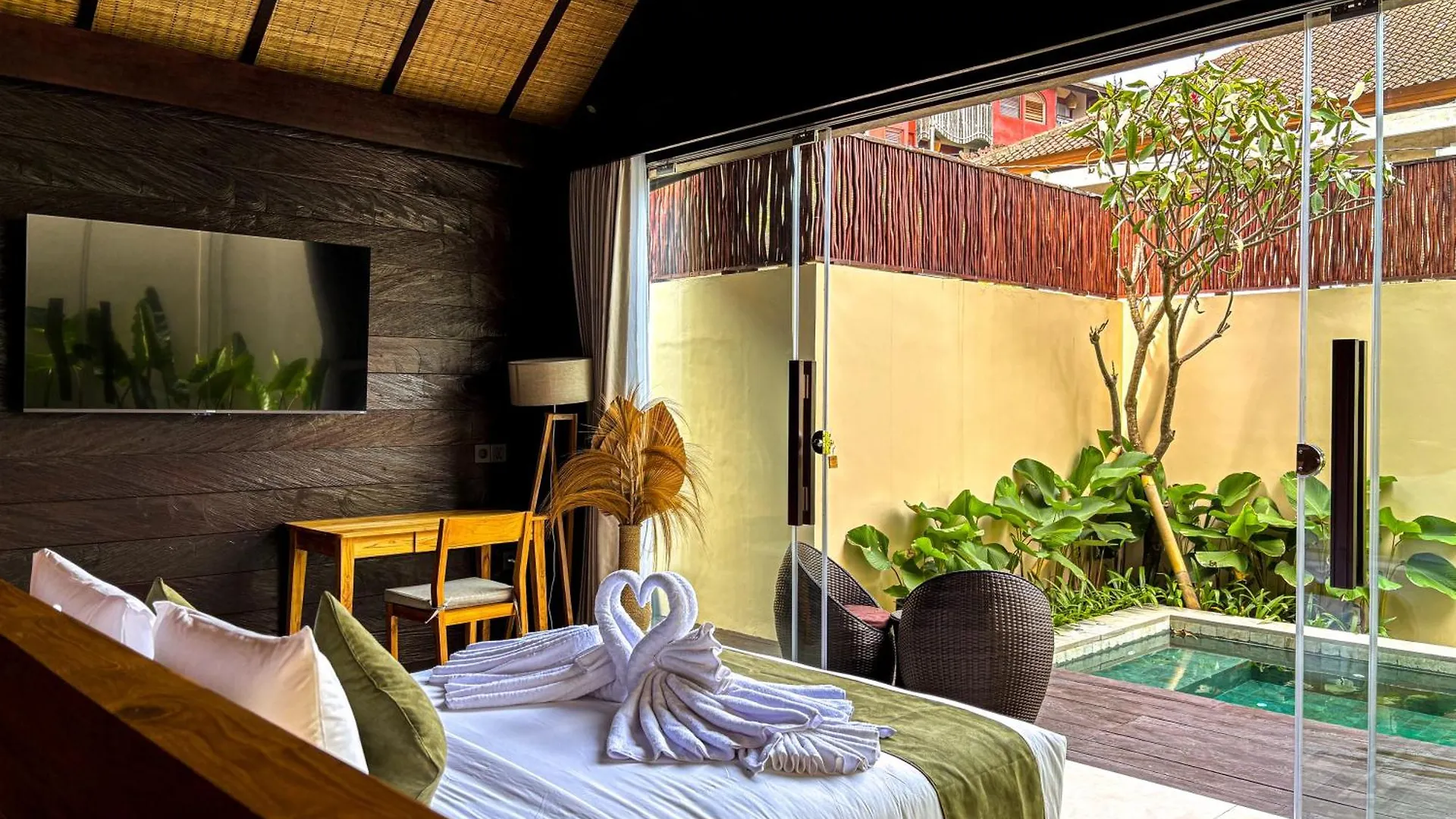 Villa Bolon Kuta Lombok