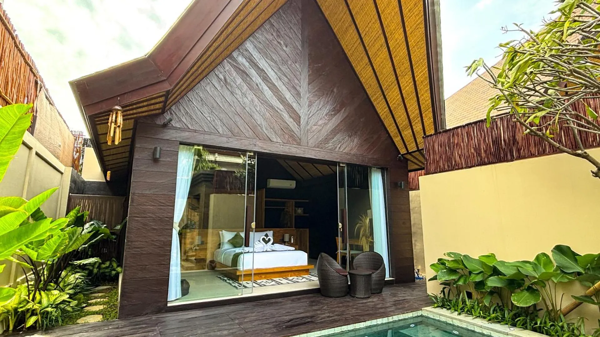 Villa Bolon Kuta Lombok
