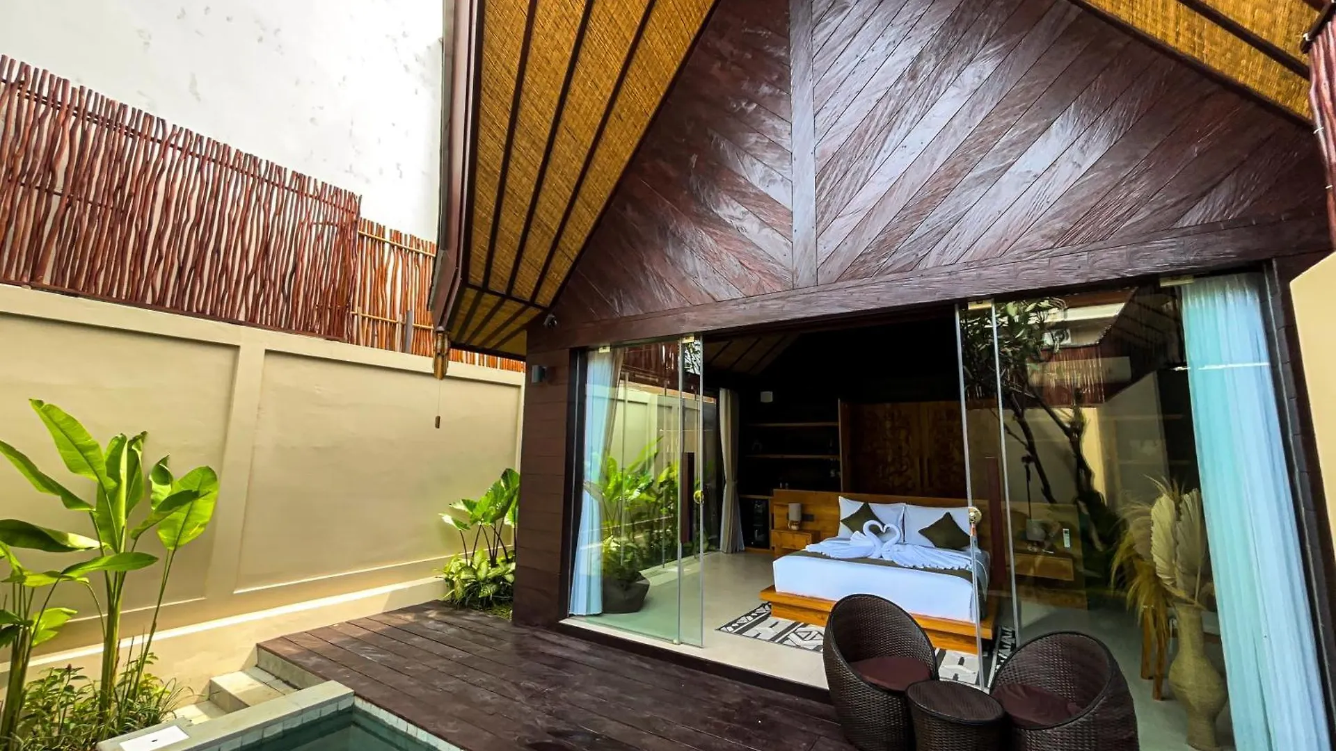 Villa Bolon Kuta Lombok